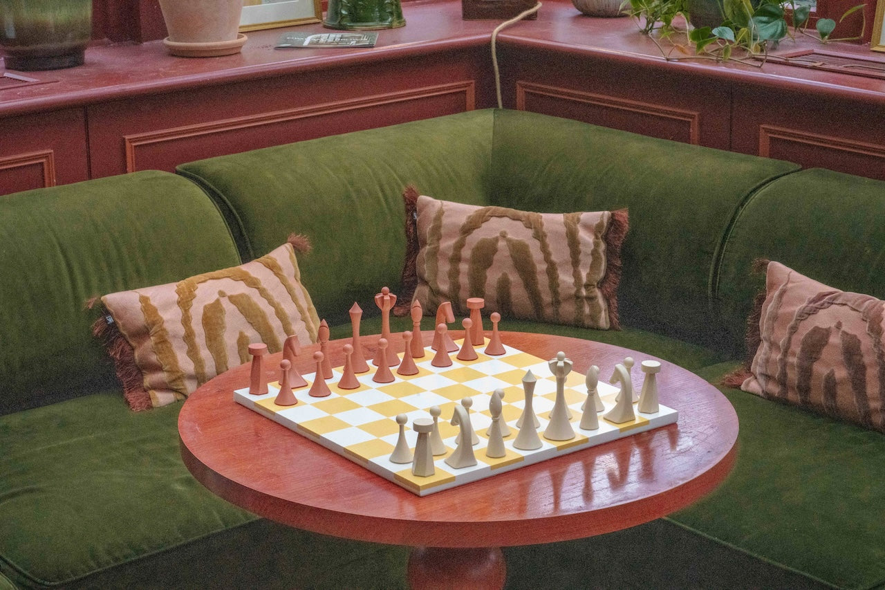 Chess set - Ochre & Terracotta